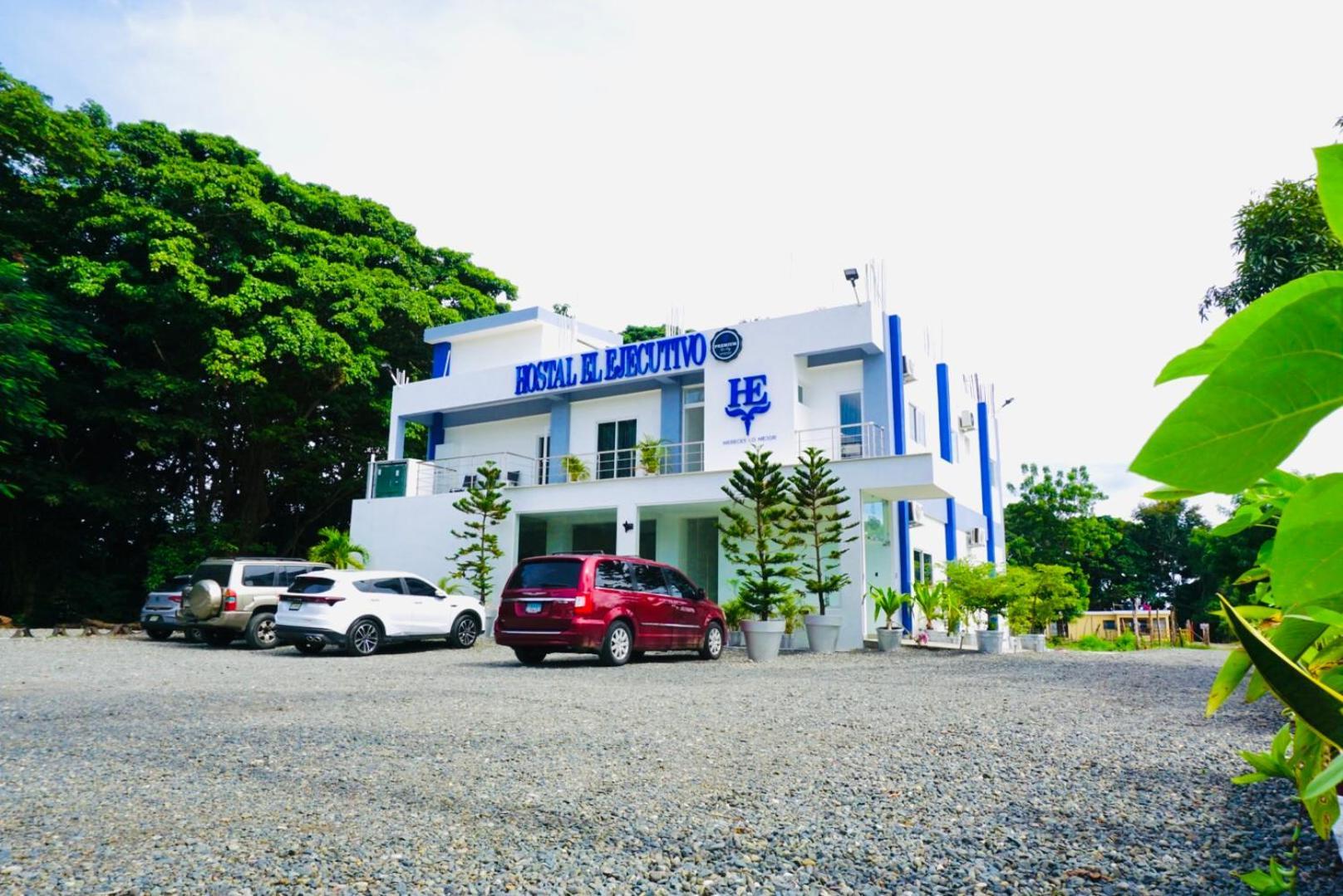 Hostal El Ejecutivo San Juan de la Maguana Exterior photo
